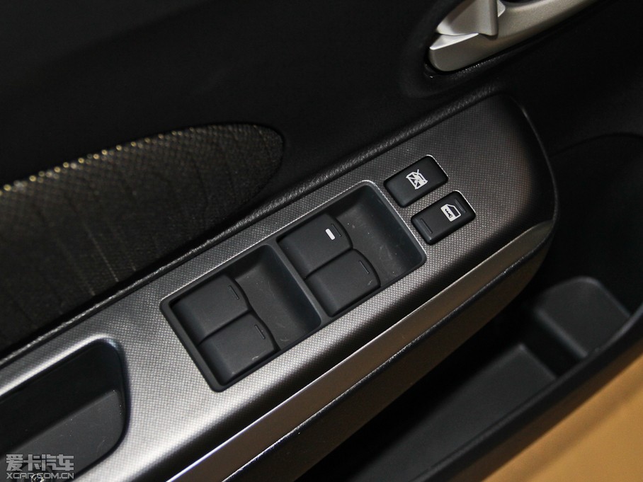 2014R50X 1.6L ք(dng)(do)