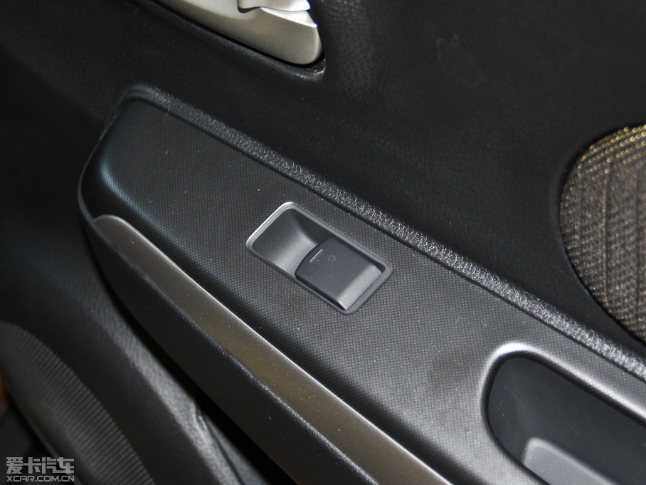 2014R50X 1.6L քӱ