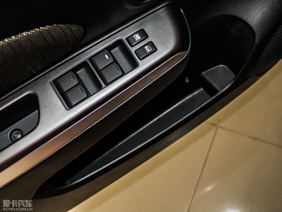 2014R50X 1.6L քӰ