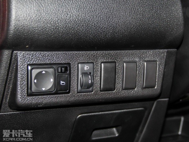 東風日產(chǎn)-啟辰2014款啟辰R50X