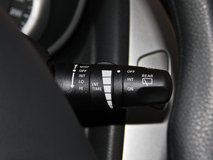 2014款1.6L 手动北斗导航版 中控区
