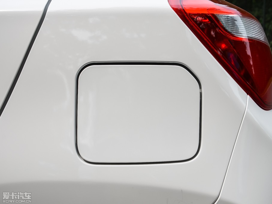 2014���R30 1.2L �ք�(d��ng)��(y��u)����