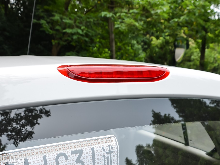 2014���R30 1.2L �քӃ�����