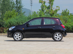 2014款1.2L 手动尊享版 正侧（左）