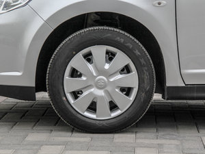 2014款1.6L 手动精彩版  轮圈