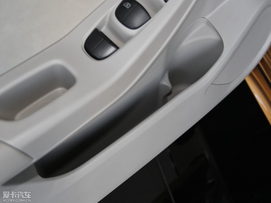 2015T70 1.6L քа