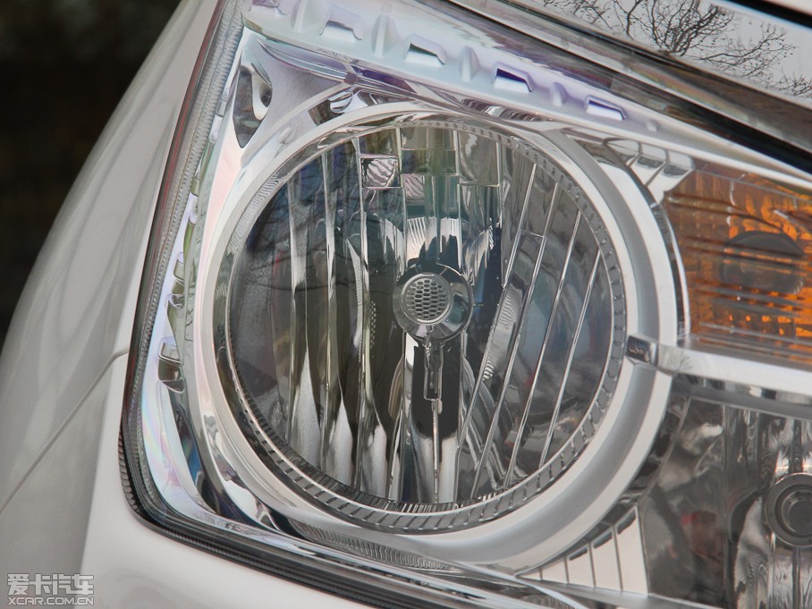 2015T70 2.0L CVTа