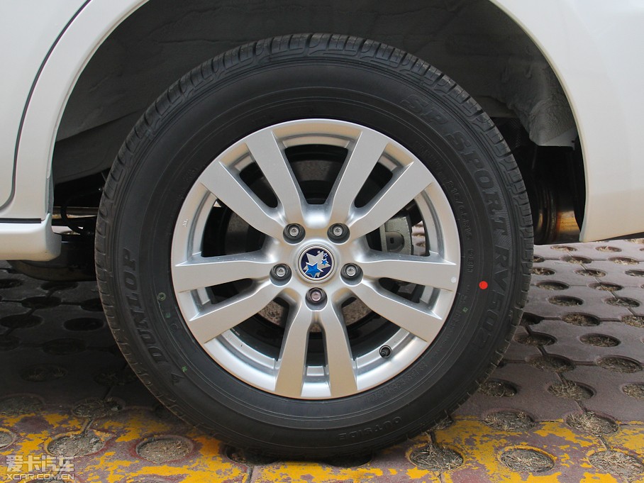 2015T70 2.0L CVTа