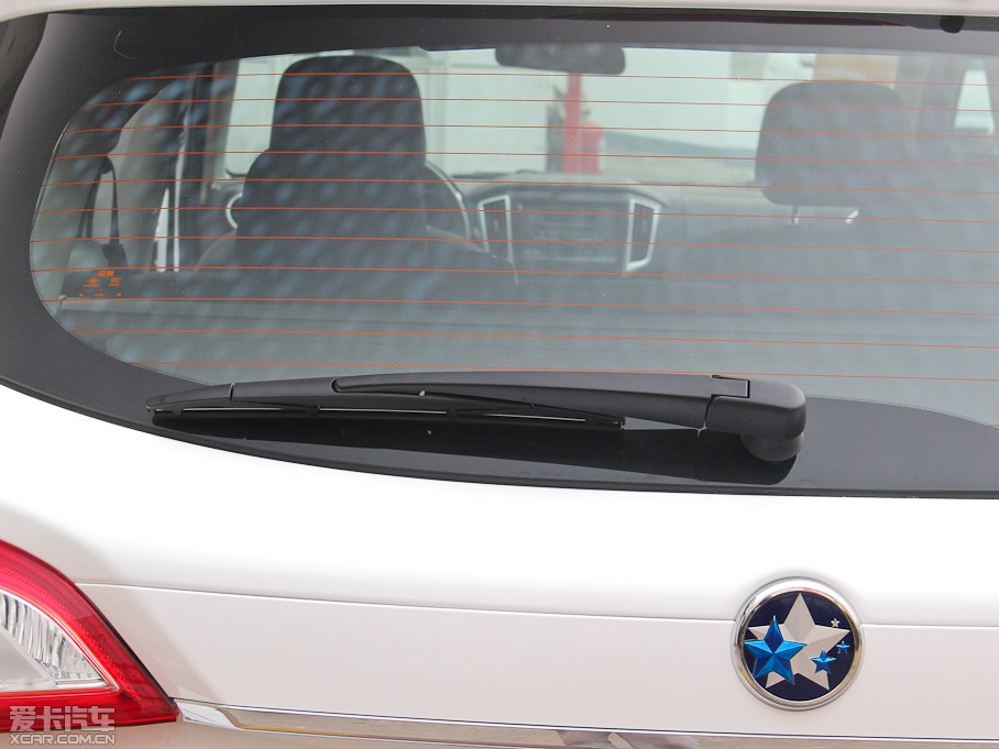 2015T70 2.0L CVTа