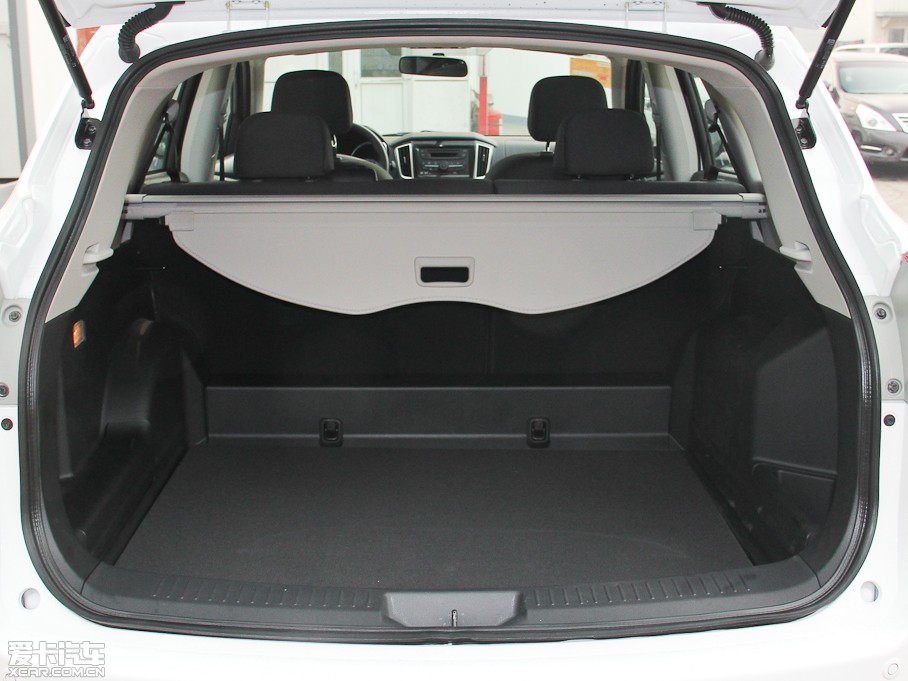 2015T70 2.0L CVTа