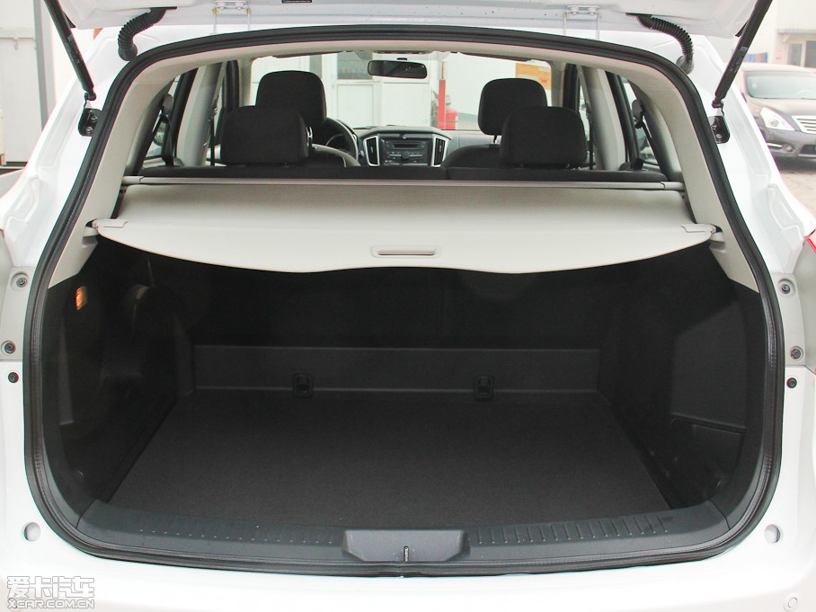 2015T70 2.0L CVTа