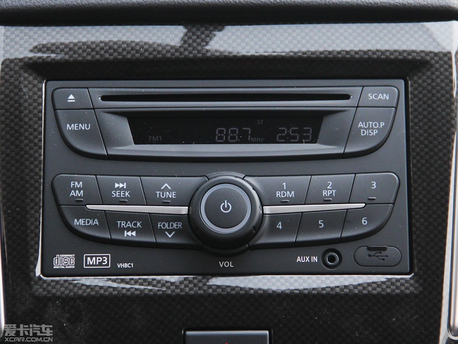 2015T70 2.0L CVTа