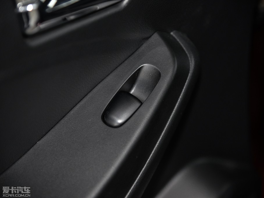 2015T70 2.0L CVTȤ