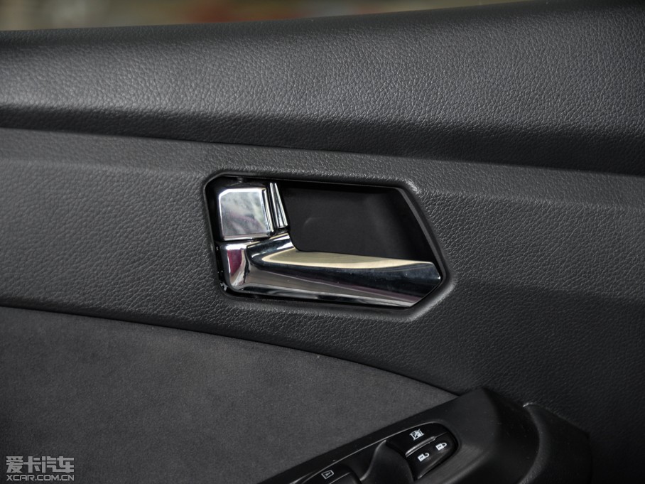 2015T70 2.0L CVTȤ