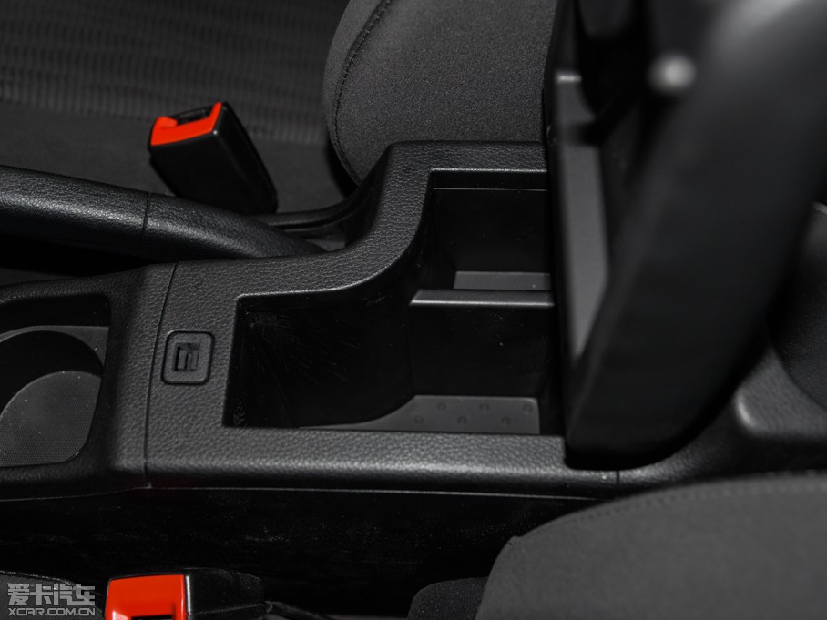 2015T70 2.0L CVTȤ