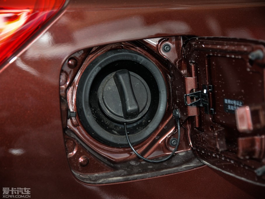 2015T70 2.0L CVTȤ