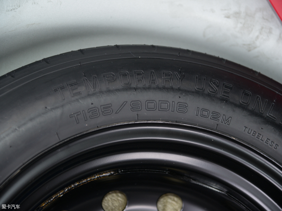 2015���T70 2.0L CVT�����