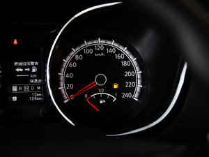 20152.0L CVTȤ п؅^