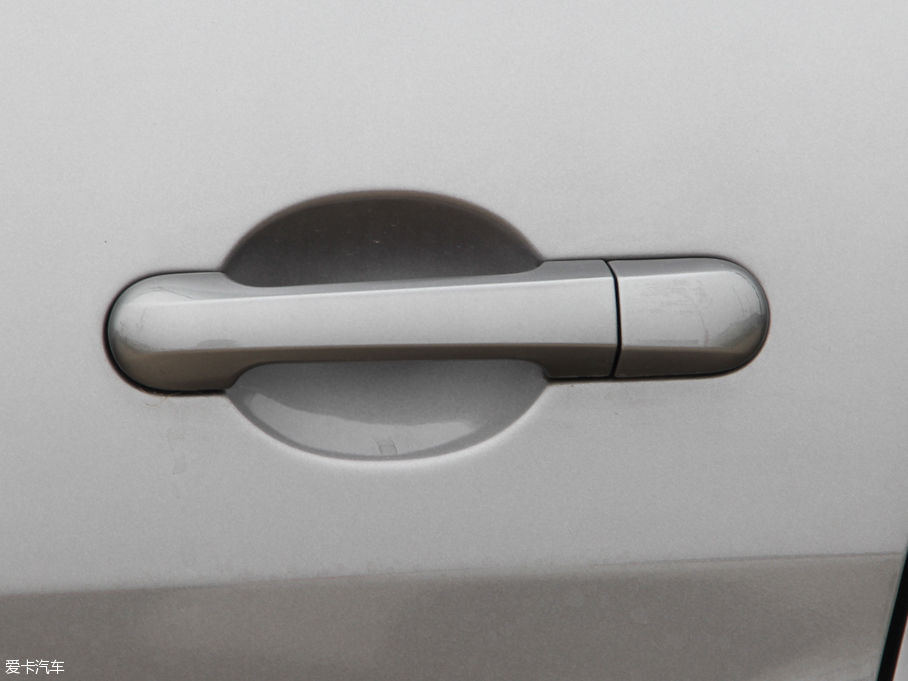 2015���D50 1.6L �քӕr�а�