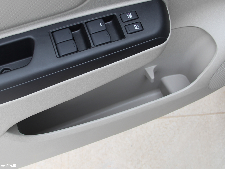 2015D50 1.6L քӕrа