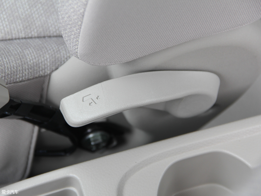 2015D50 1.6L քӕrа