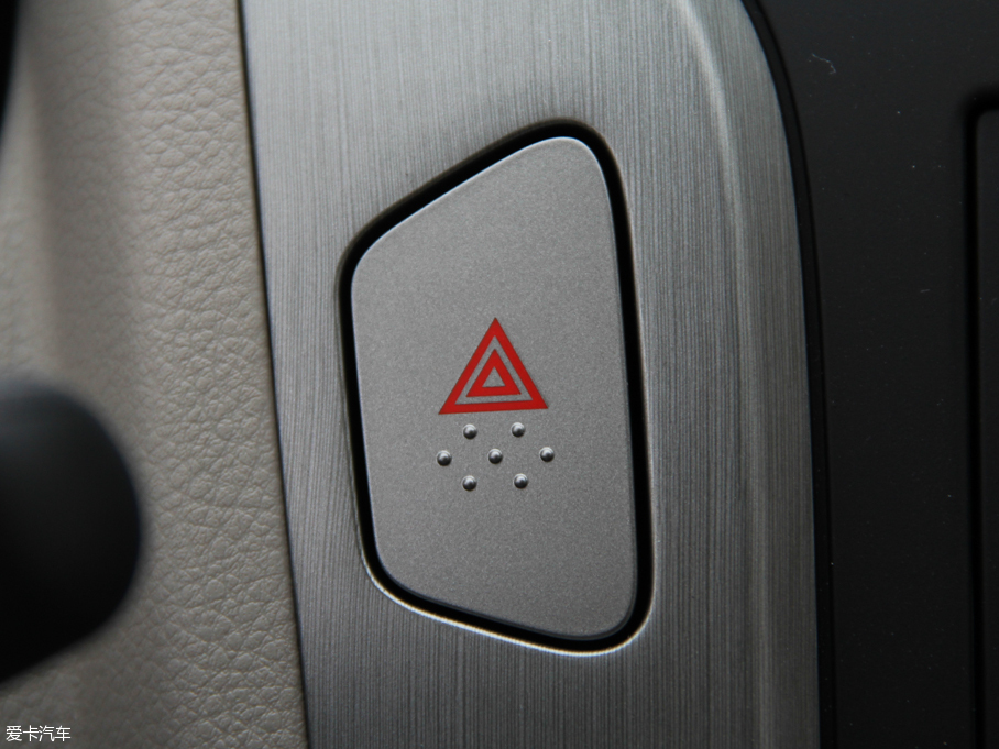 2015D50 1.6L Ԅ(dng)r(sh)а