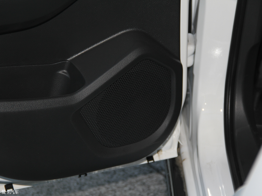 2015T70X 2.0 CVTȤ\Ӱ