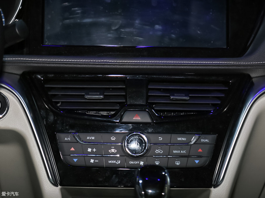 2017T90 2.0L CVTIа