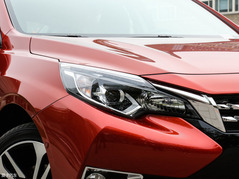 2017T90 2.0L CVTIа