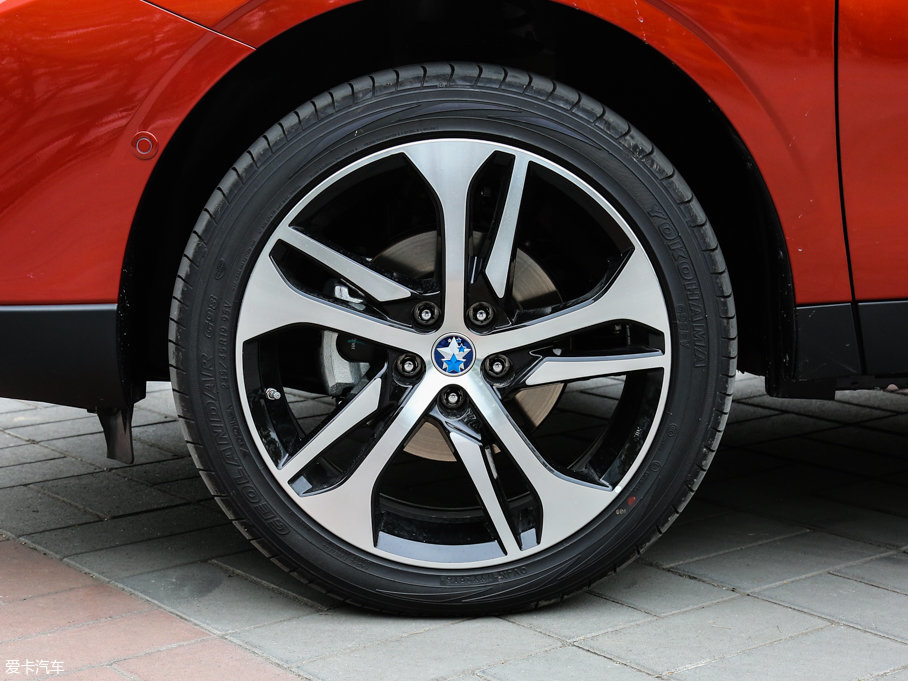 2017T90 2.0L CVTIа