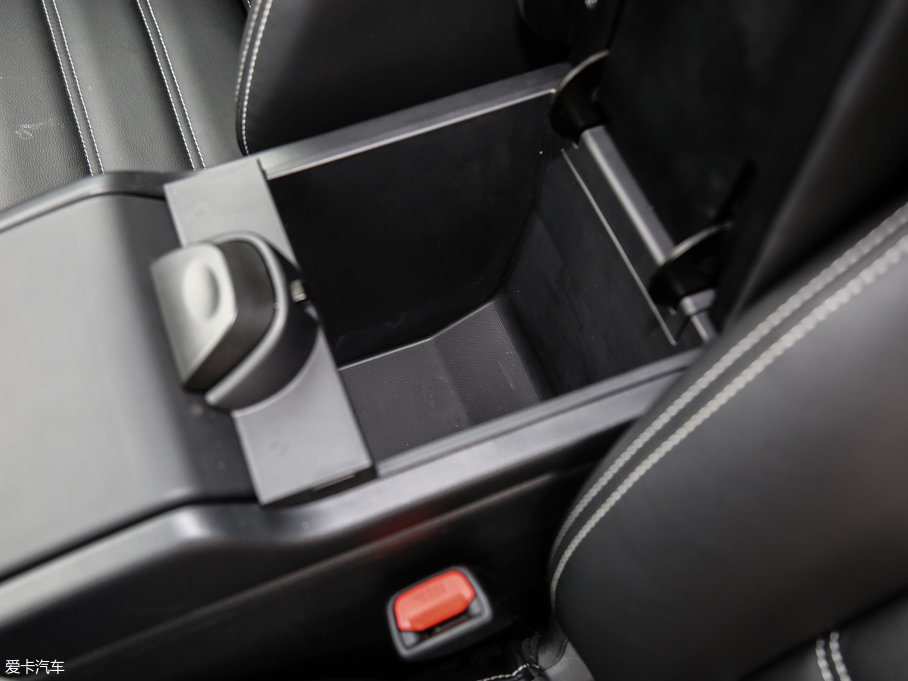 2017T90 2.0L CVTIа