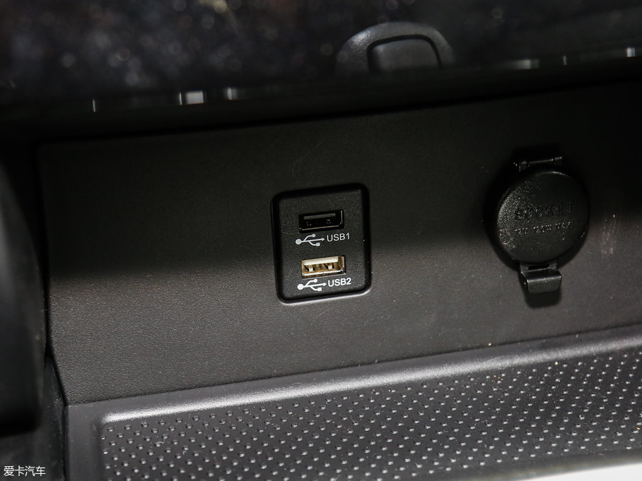 2017T90 2.0L CVTIа