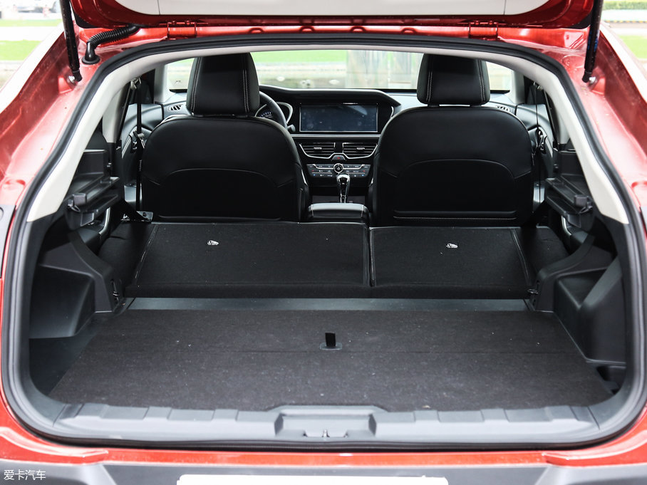 2017T90 2.0L CVTIа