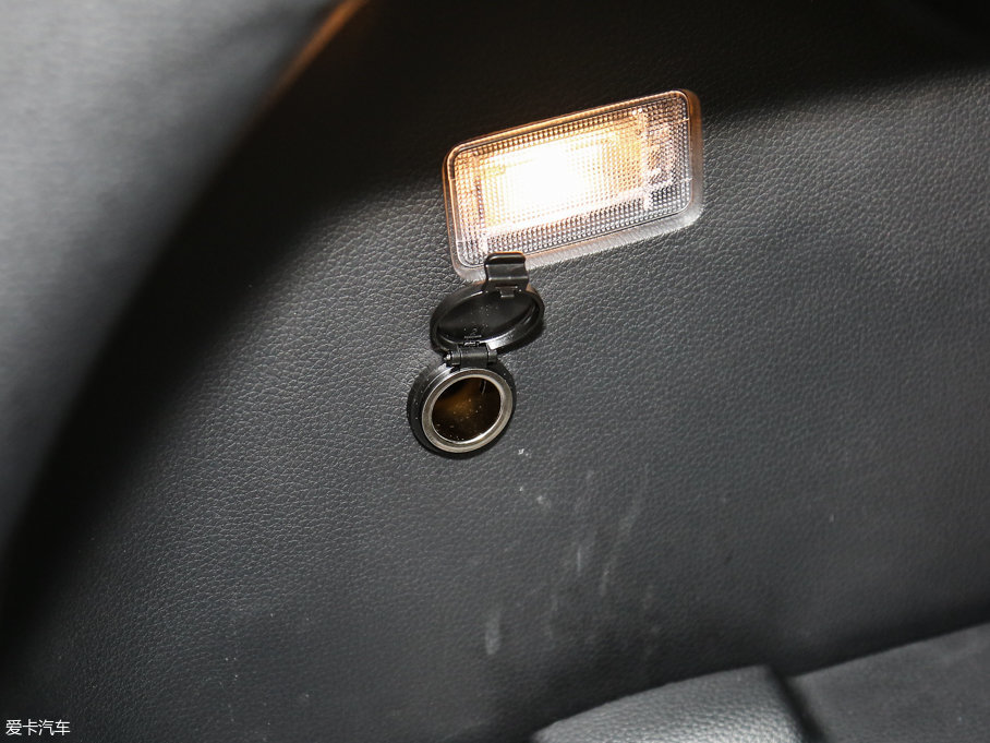 2017T90 2.0L CVTIа