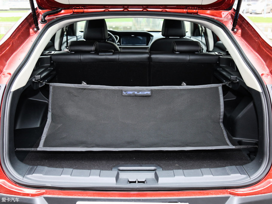 2017T90 2.0L CVTIа