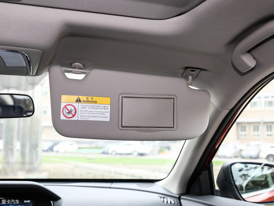 2017T90 2.0L CVTIа