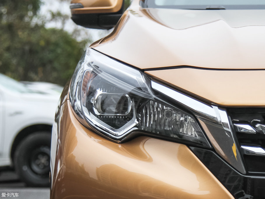 2017T90 2.0L CVTIа