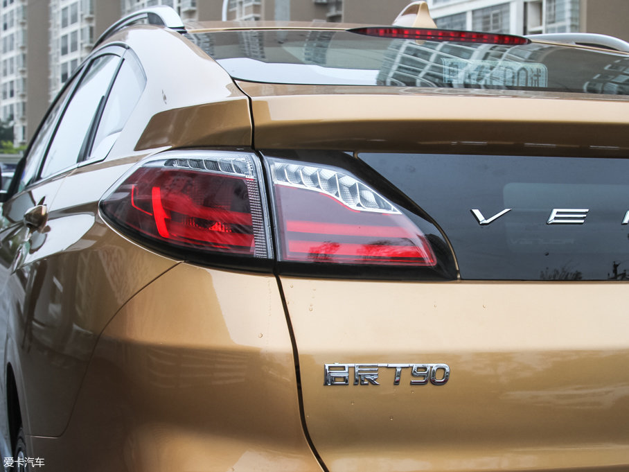 2017T90 2.0L CVTIа