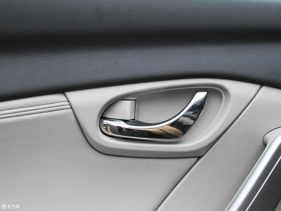 2017T90 2.0L CVTI(lng)а