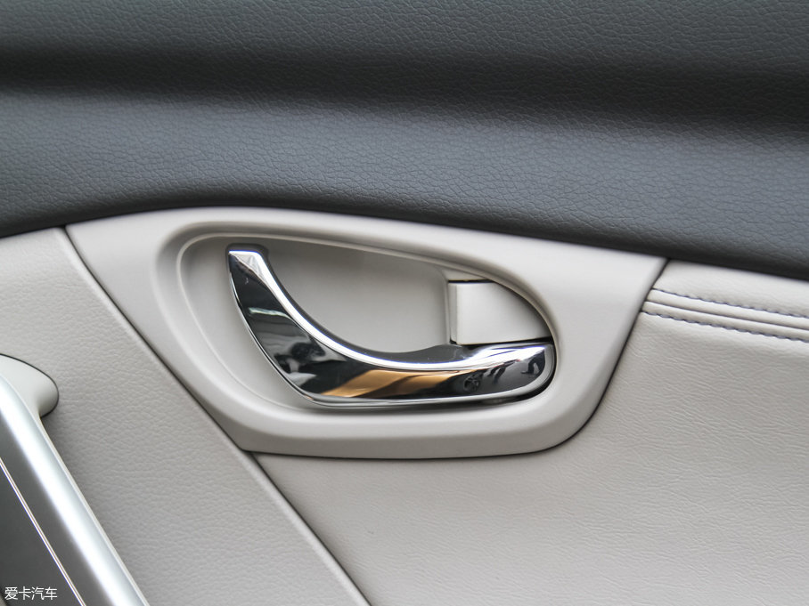 2017T90 2.0L CVTI(lng)а