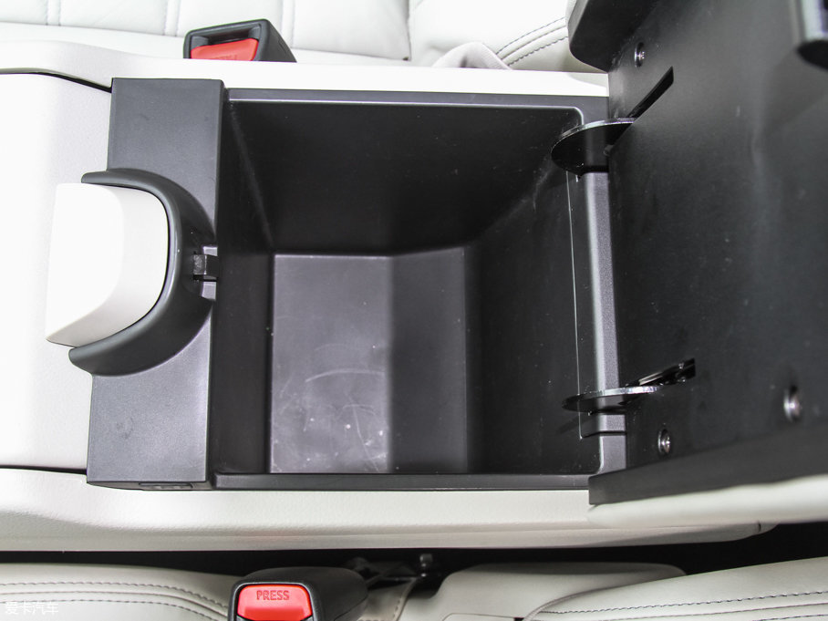 2017T90 2.0L CVTIа