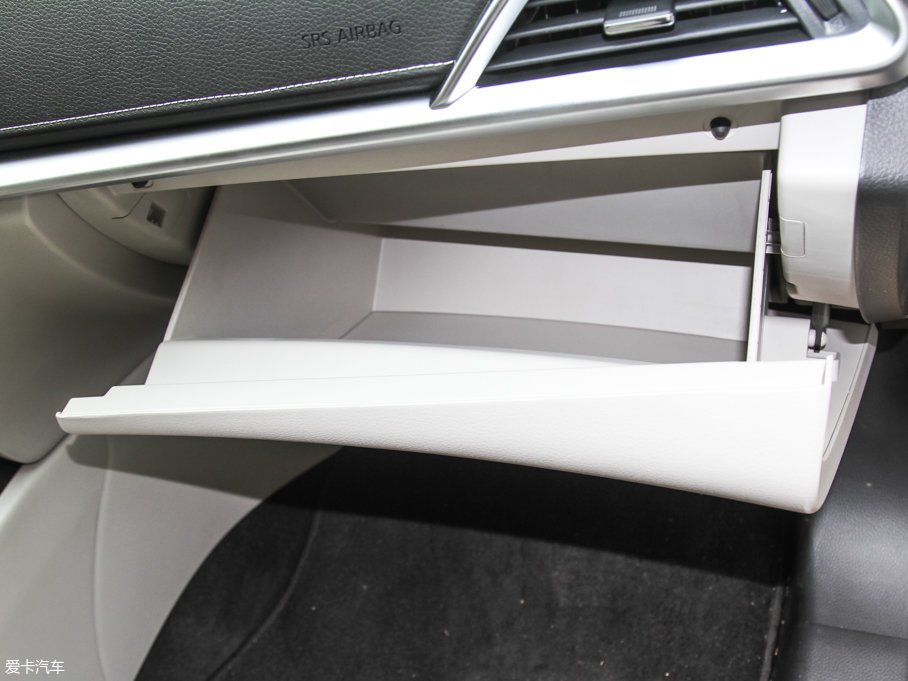 2017T90 2.0L CVTIа