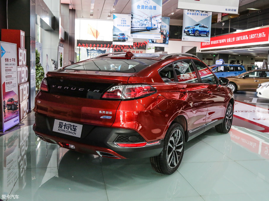 2017T90 2.0L CVTа