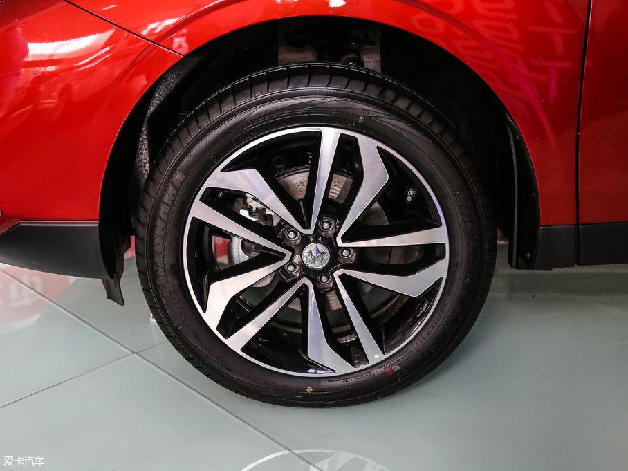 2017T90 2.0L CVTа