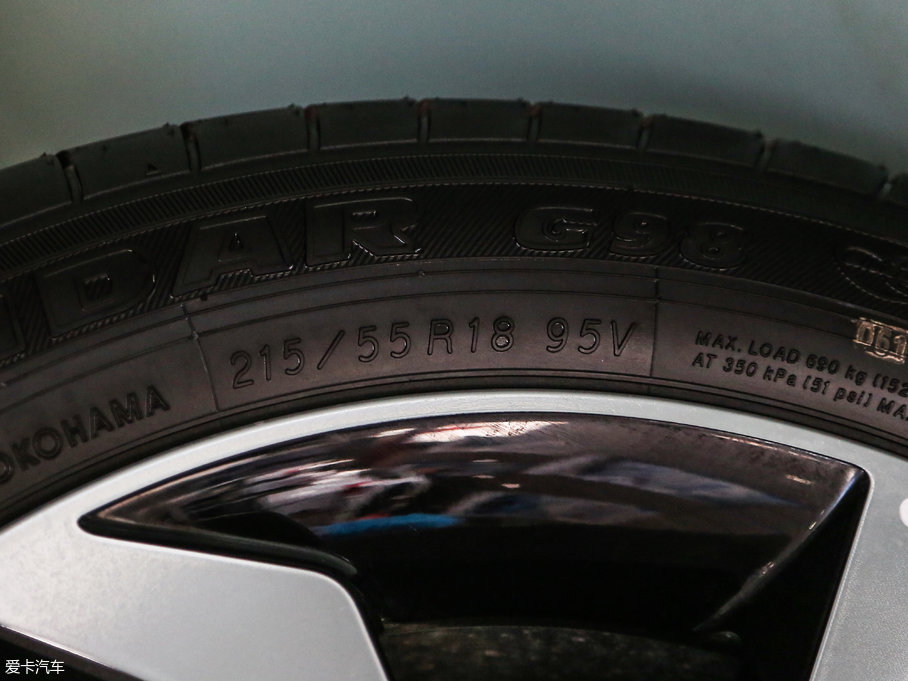 2017T90 2.0L CVTа