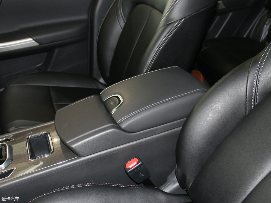 2017T90 2.0L CVTLа