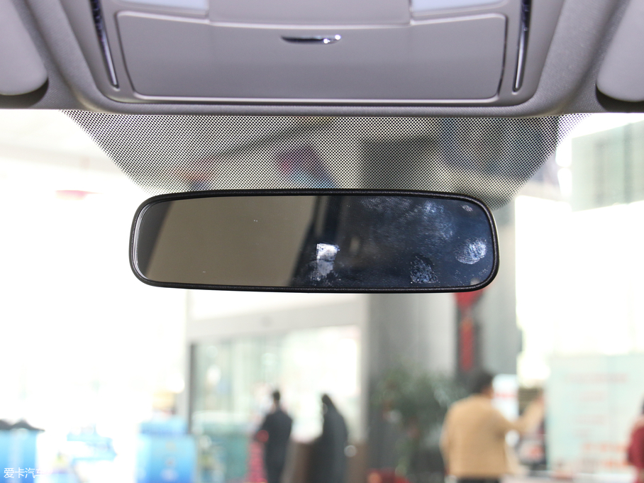 2017T90 2.0L CVTLа