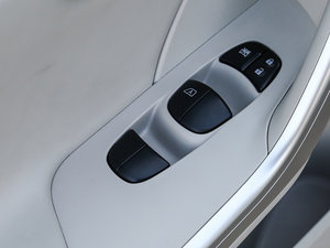 20172.0L CVTIа {܇ƅ^	