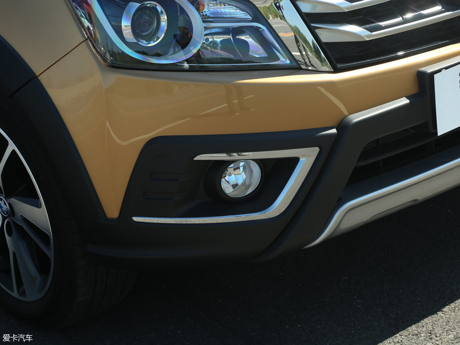 2016���T70X 2.0L CVT����\�Ӱ�