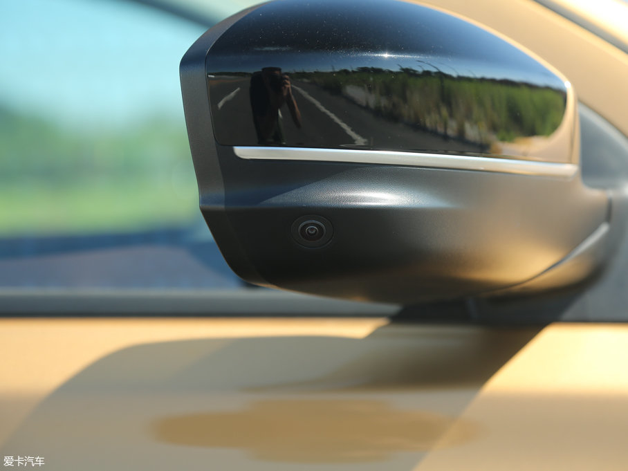 2016���T70X 2.0L CVT����\(y��n)�Ӱ�